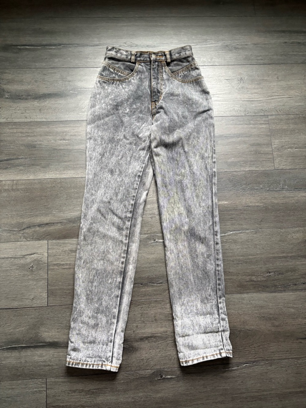 Vintage Jordache No Exit Black Acid Wash Denim Jeans Size 3/4